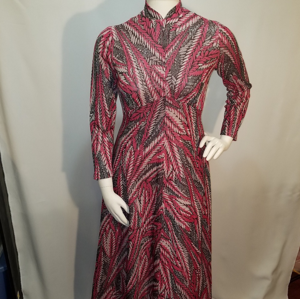 Vintage Beautiful Pattern Dress